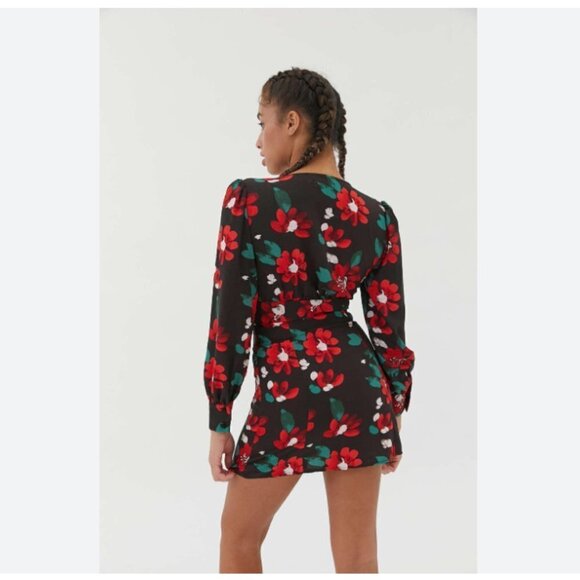 NWT U0 MICHELLE BLACK RED FLORAL LONG SLEEVE V-NECK BUTTON FRONT MINI DRESS - Picture 1 of 12